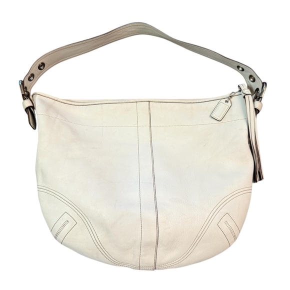 Coach Leather 8A03 Shoulder Bag in Bone With Silver Hardware - Picture 1 of 16